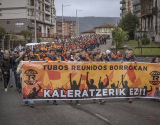 Tubos Reunidosek 118 milioi euroko galerak izan dituela berretsi dute bere kontu ikuskatuek, eta auditoreek "zalantza nabarmenak" plazaratu dituzte enpresaren jarraikortasunari dagokionez