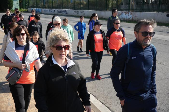 Ehunka lagunek parte hartu d 52 1774179292634