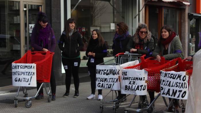 Greba feministaren goizeko t 154 1520520055669