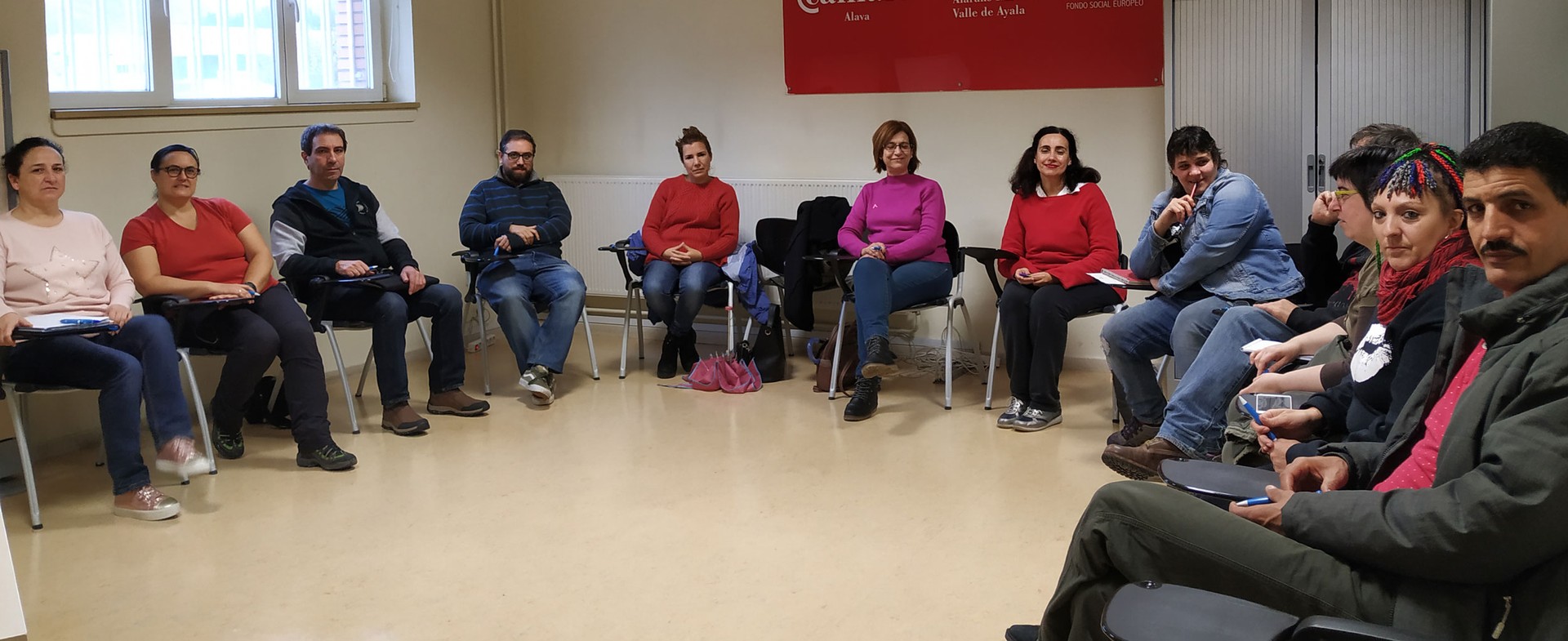 Abian jarri dira Gasteizko eta Laudioko enplegu anezkak