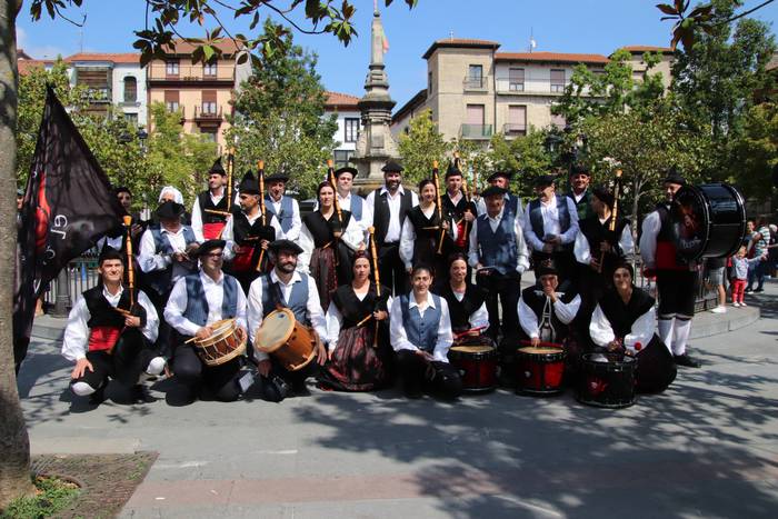 UrduFolk: Guillen Anguera Quartet eta Goxua N’ Salsa