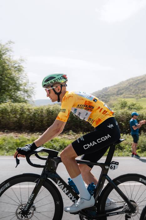 Itzuliak ehunka aiaraldear a 30 1775723814536