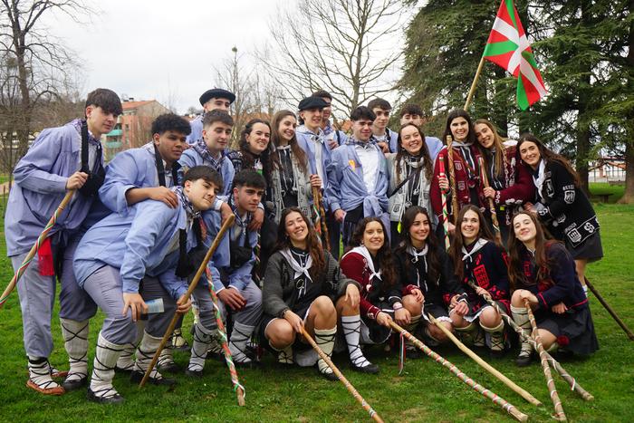 Amurrioko kintoek senideekin 42 1770387111773