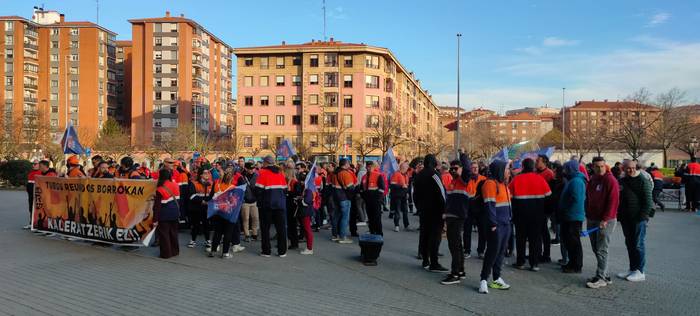 Nazioarteko Makina-Erreminta 8 1772454044279