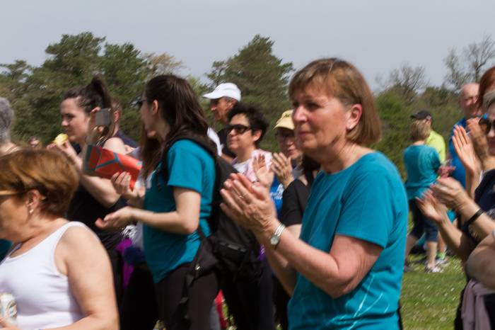 Ehunka dantzari eta ikusle b 57 1524466933212