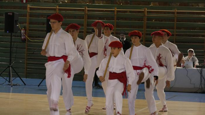 Itxarkundia taldeak Gabonetako erakustaldia egin du Laudion - 12