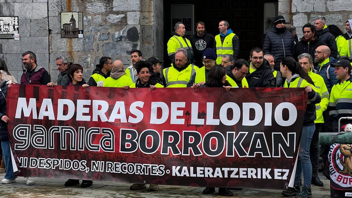 Erakundeen bitartekaritza egon arren, aurrerapenik ez Maderas de Llodioko lan gatazkan