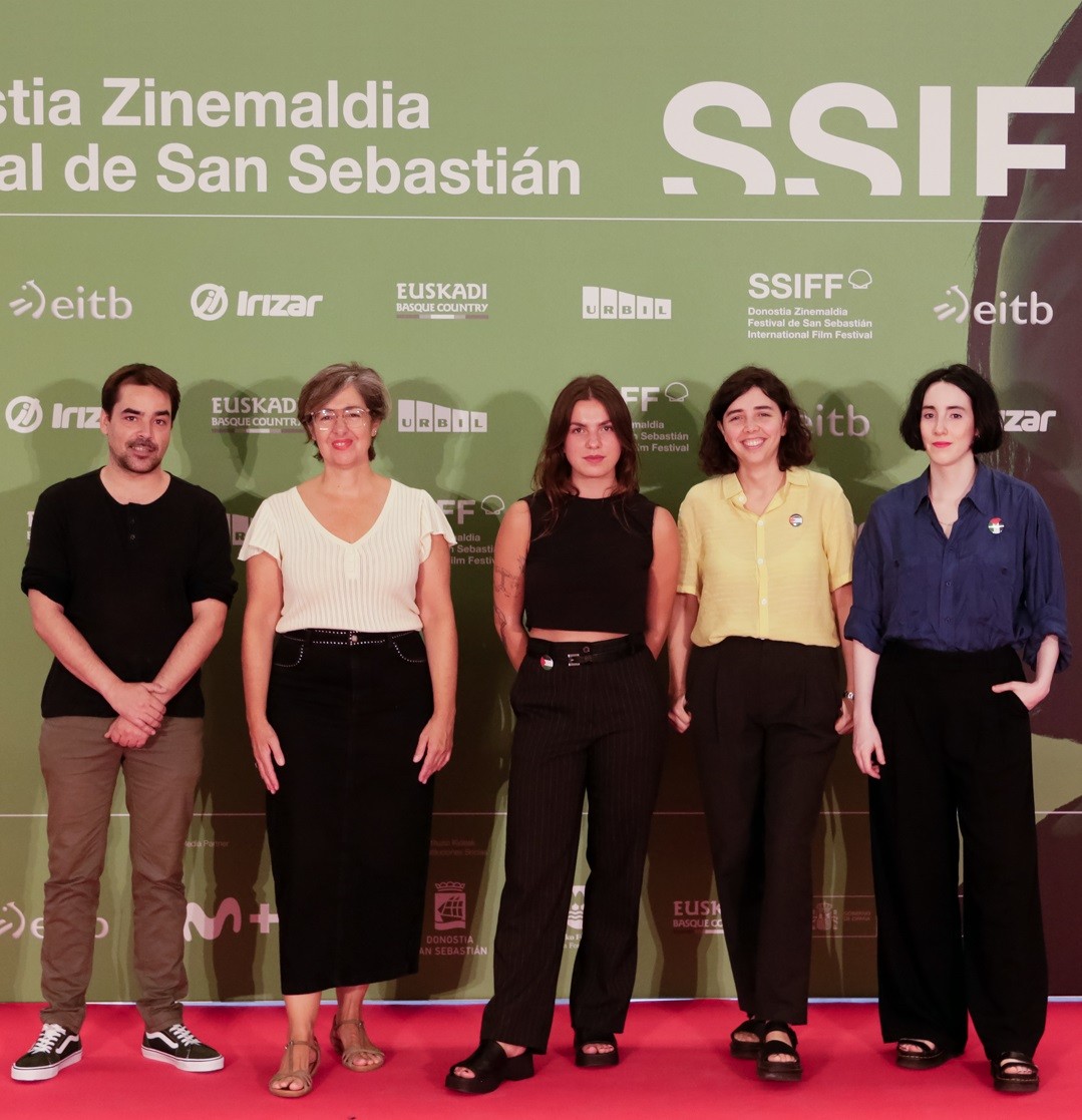 "Ez genuen espero 'Jone, batzuetan' Espainiako Estatuko Top-10ean sartzea asteburuan, askatasun osoz grabatu dugu eta"