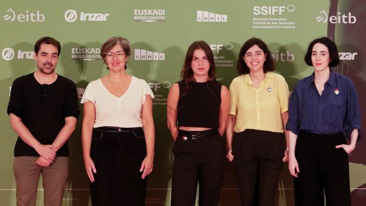 "Ez genuen espero 'Jone, batzuetan' Espainiako Estatuko Top-10ean sartzea asteburuan, askatasun osoz grabatu dugu eta"