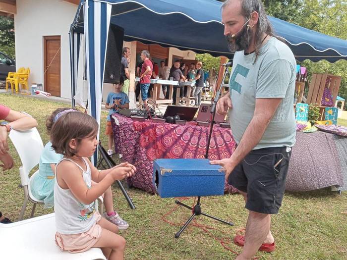 Auzo giroa nagusi Uribarriko 99 1688402479617