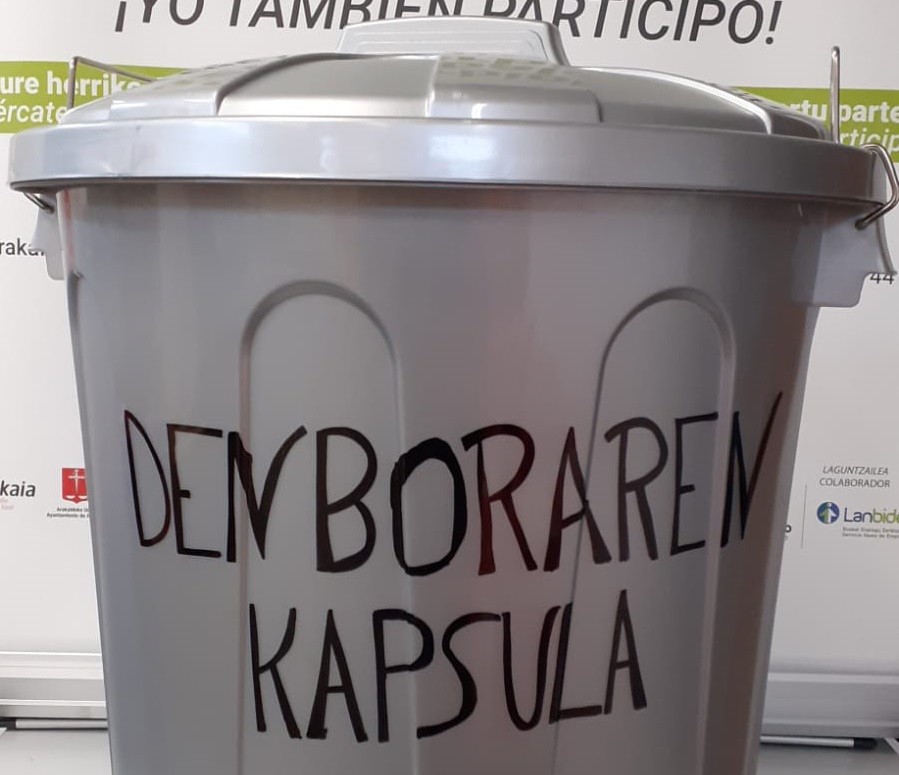 Denboraren kapsula sortuko dute Orozkon, hemendik hamar urtera irekitzeko