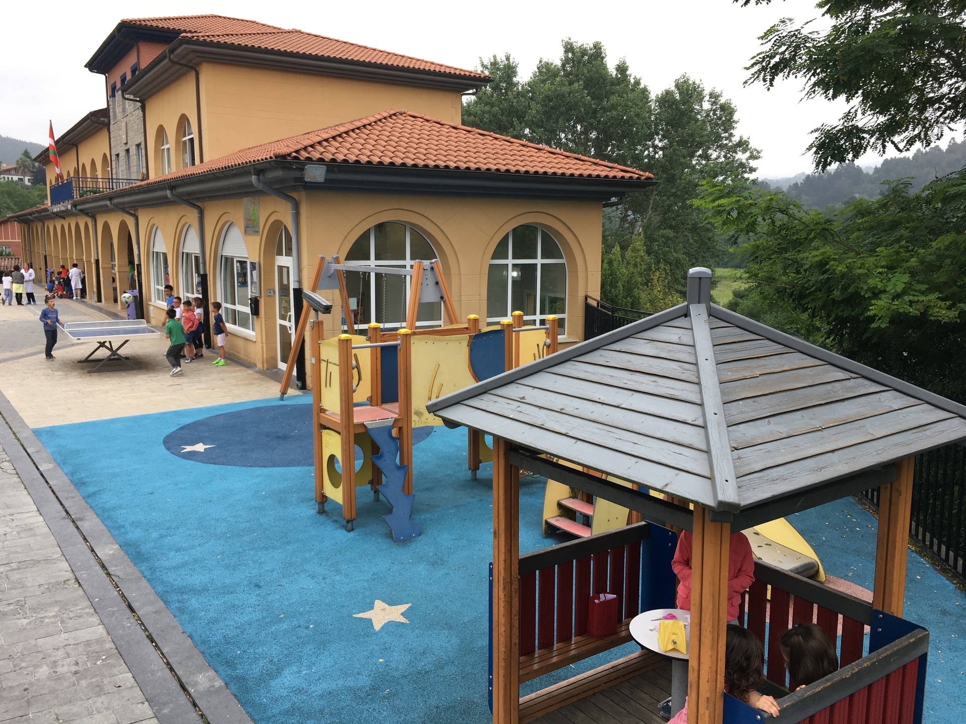 63.000 euro baliatuko dituzte haur parkea estaltzeko