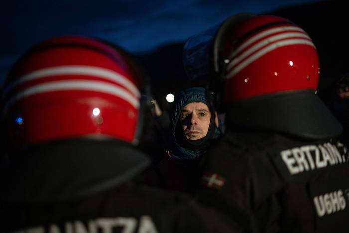 Piketeak, Ertzaintza eta esk 12 1770667560493