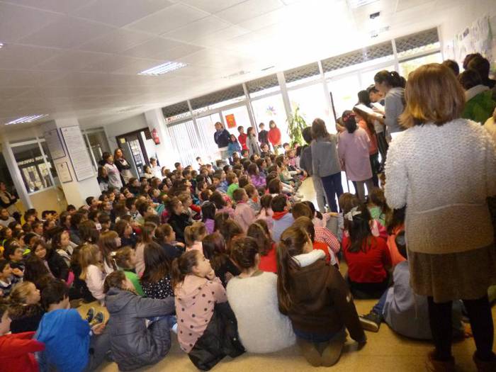 Euskararen Urrezko Makila bi 10 1487252162975