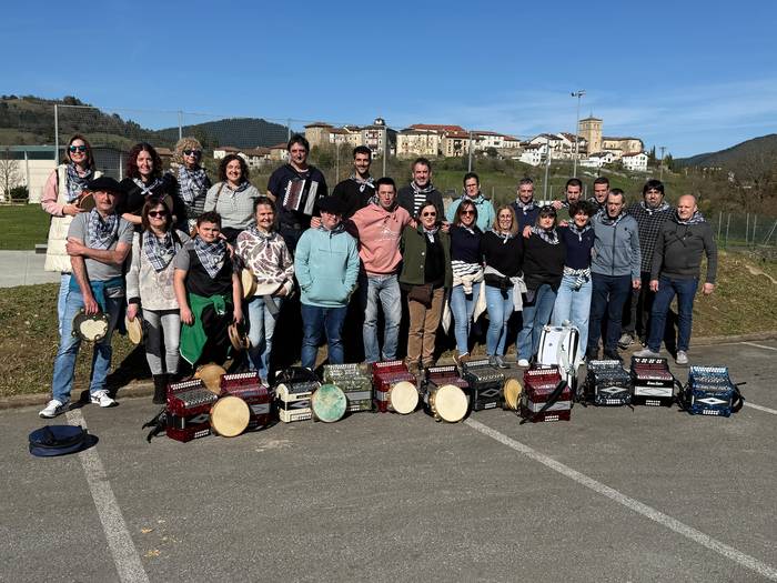 Trikitilari eta panderojole  13 1771781932007