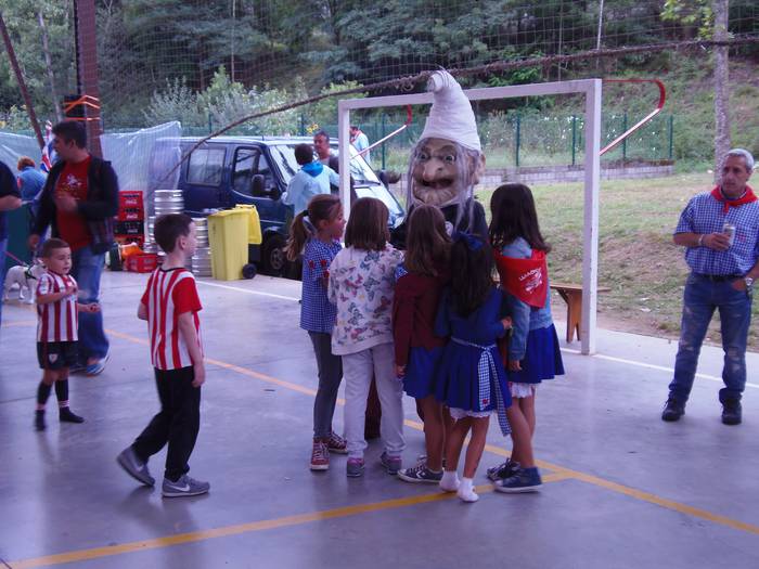 San Lorentzoko ospakuzinak l 21 1502470244000