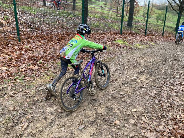 Zirkuitu gogorra izan zuten  20 1768228053165