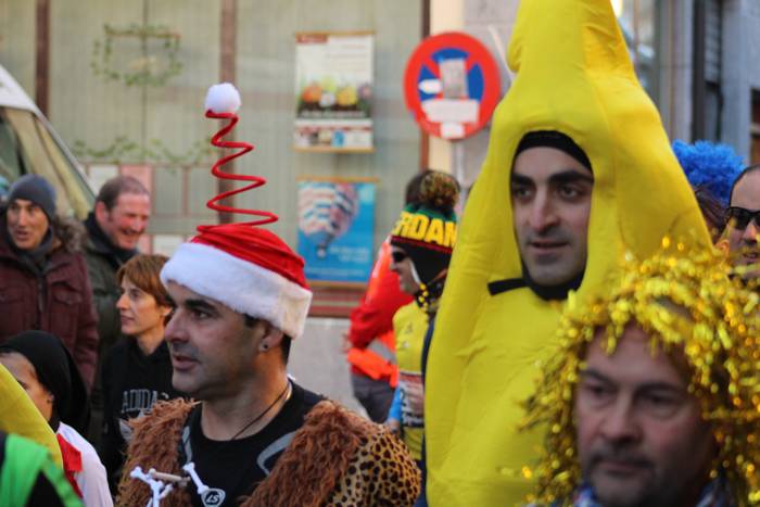 San Silbestrea koloreztatu z 32 1483312321916