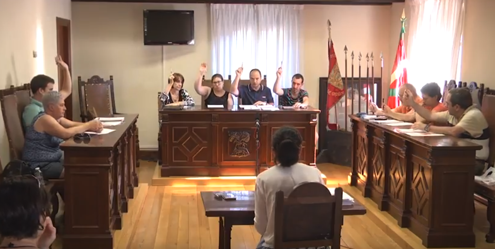 EAJ zentro zibiko berria eraikitzearen aurka agertu da