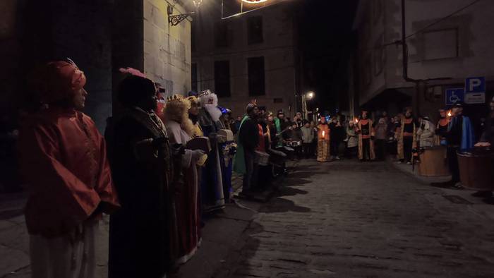 Hiru Errege Magoek ilusioz b 67 1767729377686