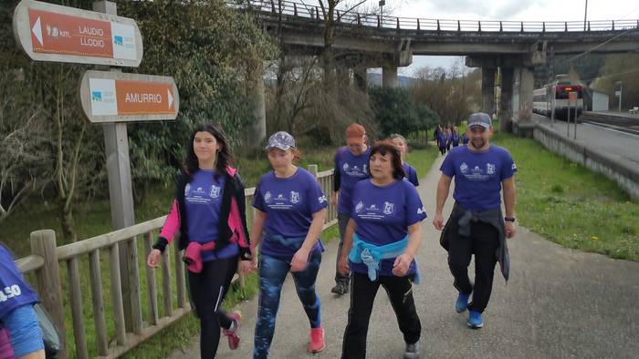 Ia 800 herritarrek lotu zitu 3 1520777047142