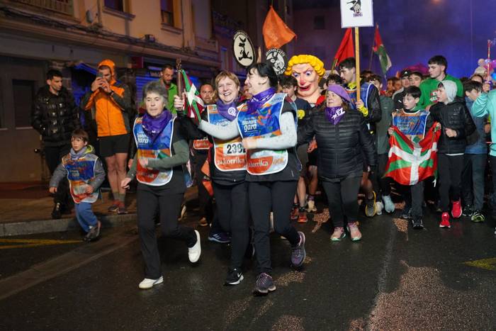 Aldarrikapenez eta pirotekni 82 1774615478692