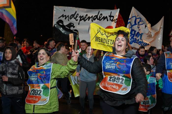 Aldarrikapenez eta pirotekni 172 1774615655036