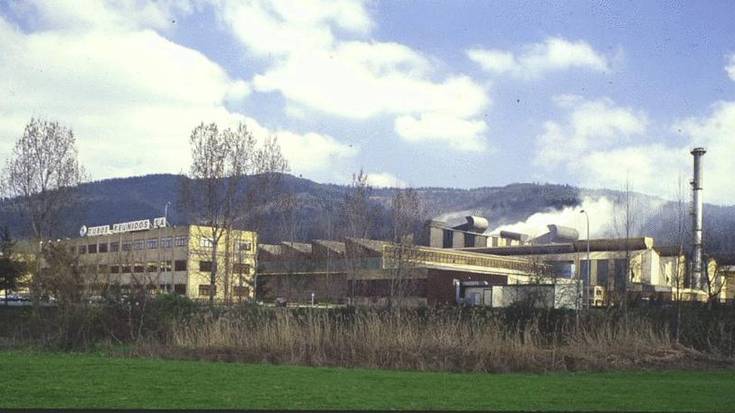 Tubos Reunidos enpresak adierazi du 28,4 milioi euroko galerak izan dituela aurten, muga-zergen ondorioz
