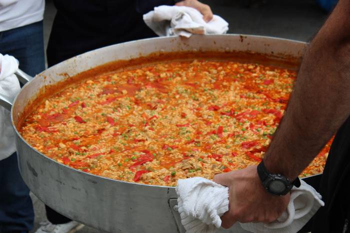 Errefuxiatuen aldeko jaia