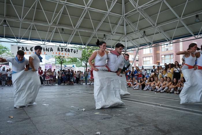 Flan-xurga lehiaketak gatza  14 1756313278343