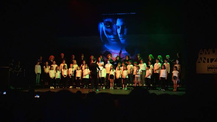 "Bidaia zinematografiko" batekin ospatu dute Amurrio Antzokiaren XX. urteurrena