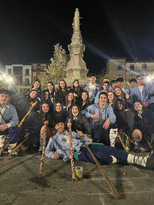 Egun osoko jaia izan zuten k 5 1774212858902