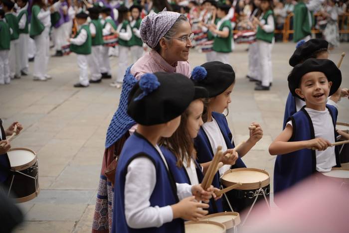 Hezkuntza komunitateak eman  18 1777063527141