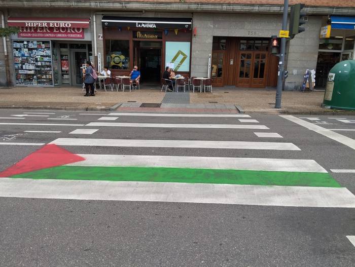 Palestinako lau ikur margotu 4 1757597176509