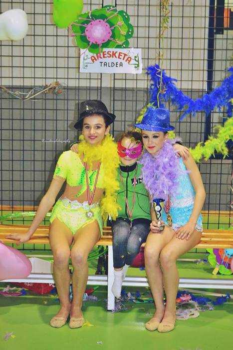 Dozenaka parte hartzaile X.  174 1490877935172