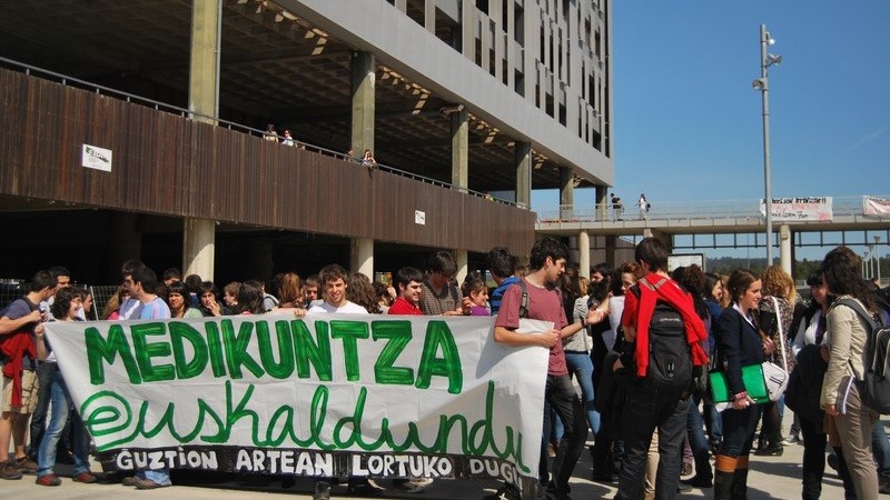 [IRITZIA] Osasungintza euskaldunaren alde
