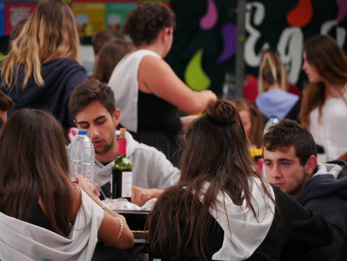 Goizetik iluntzera arte luza 37 1534534379076