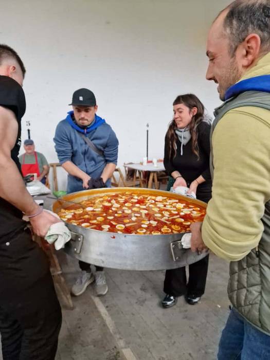 Herri giroan ospatu dituzte  28 1762718758937