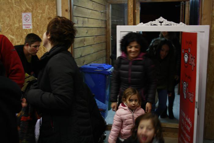 Aiaran ere armairutik atera  15 1511252155883