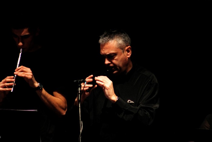 Eskualdeko ehundik gora dantzari eta musikarik koloreztatu zuten Amurrio Antzokiko oholtza - 48