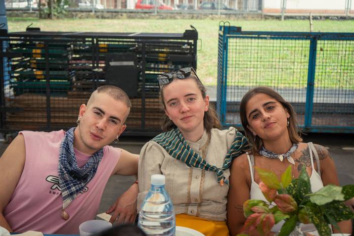 Ehunka lagun bildu dituzte j 96 1757018586422