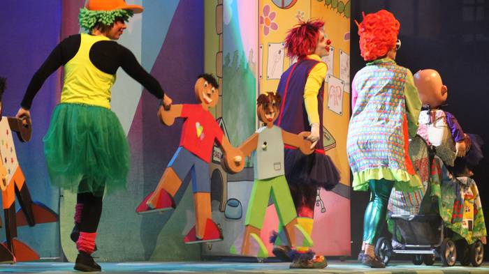 Ehunka ume eta guraso dantza 25 1513506549910