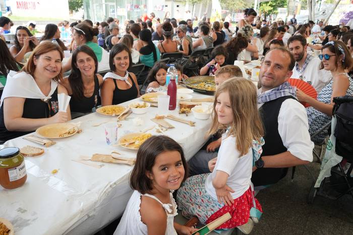 Paella txapelketarekin ekin  39 1755463013386