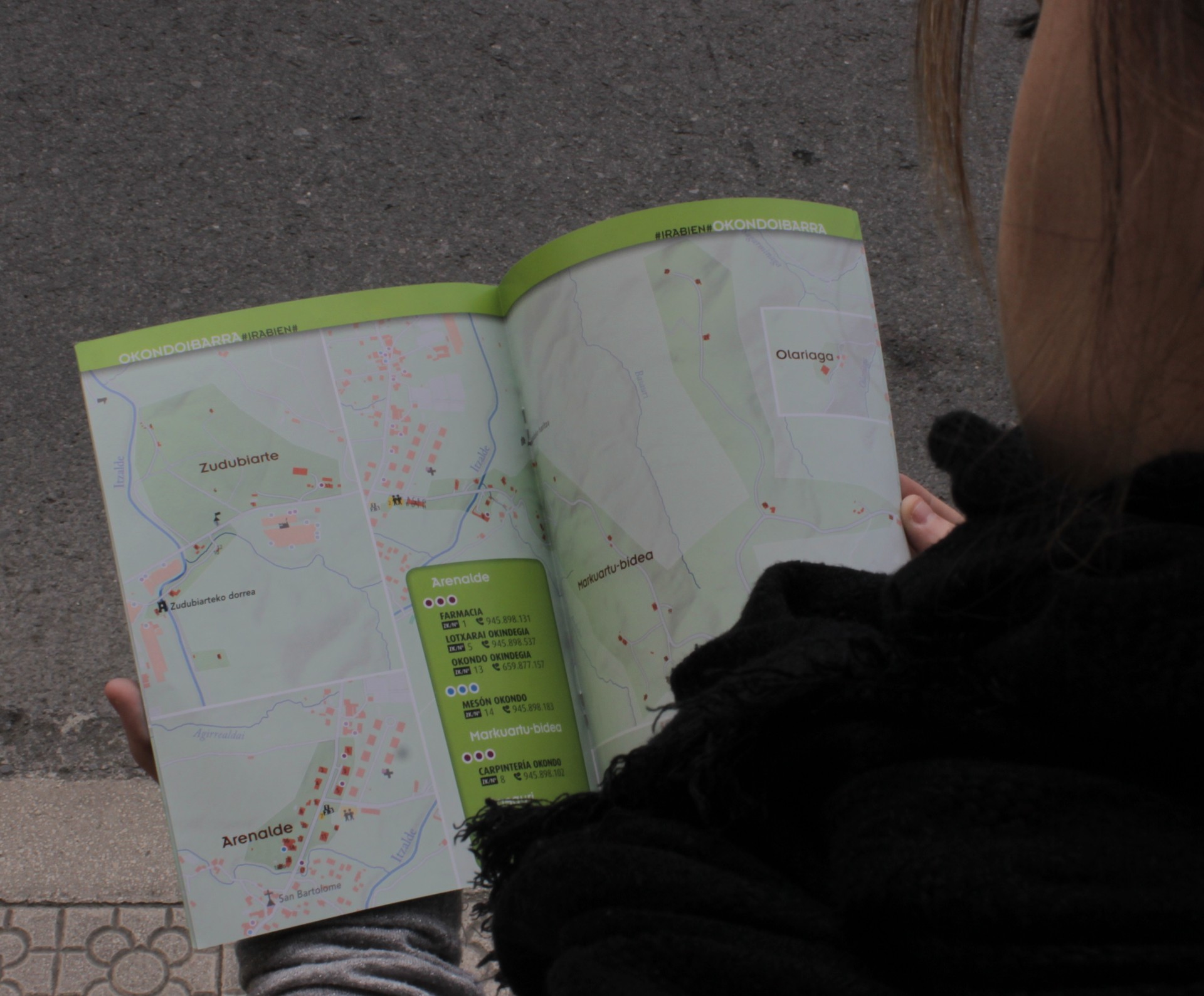 Okondoko kale izendegi eta mapa berriak banatzen ari da udala