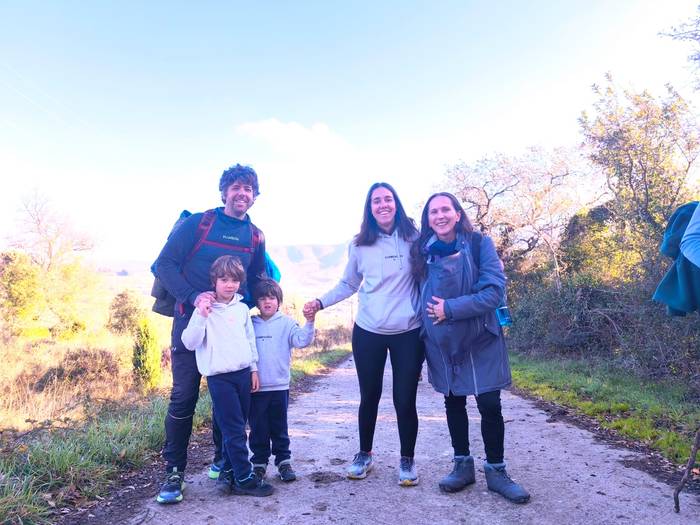 Mari Domingik familia andana 4 1765730443538