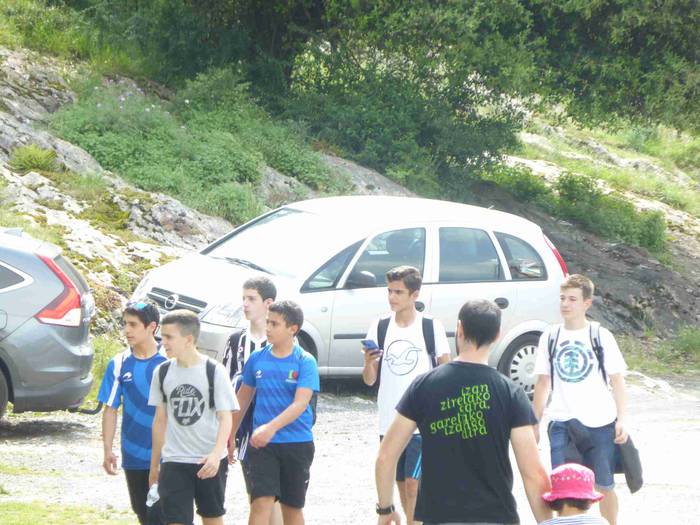 Astelehenerarte luzatu ziren 90 1496394690693