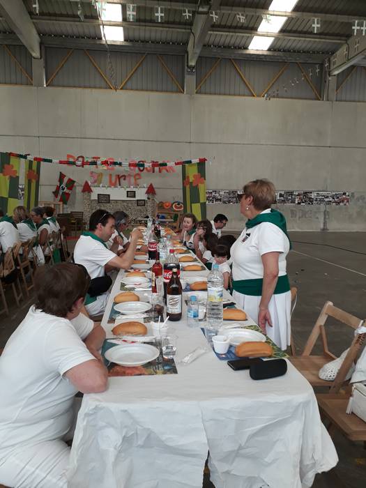 Dantza Lagunak taldeak 51. u 8 1498037477208