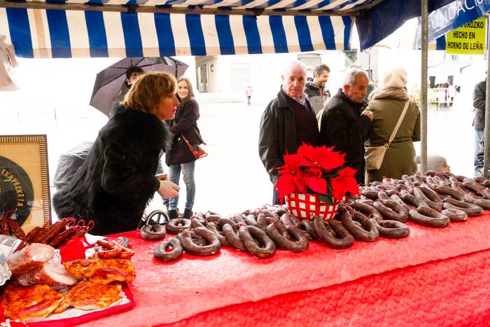 Gabonetako elkartasun azokak 75 1513602758901