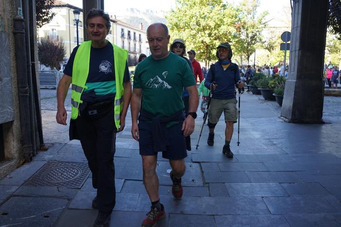 Adin guztietako mendizaleek  19 1760277081041