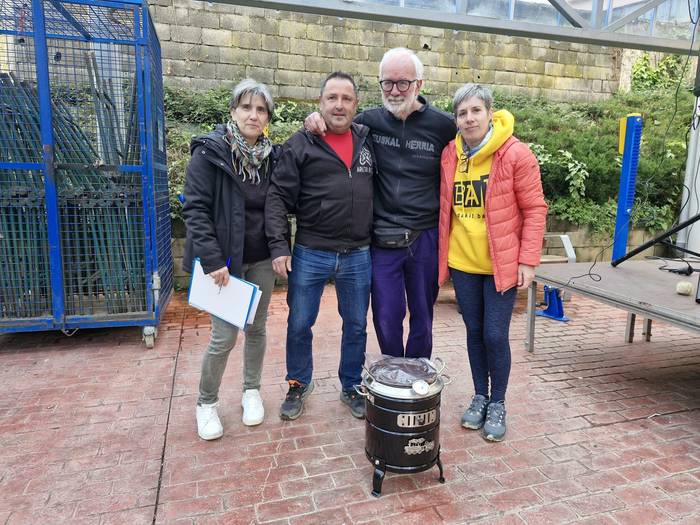 Putxera lehiaketarekin berot 32 1763996155820